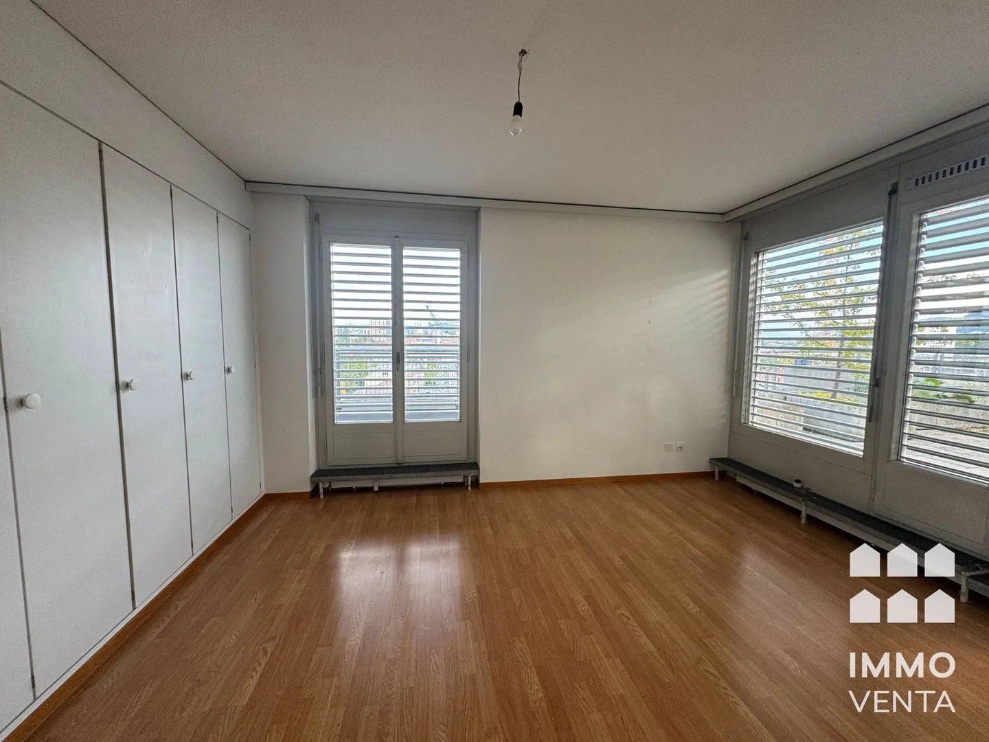Appartement penthouse exclusif de 6,5 pièces avec terrasse sur le toit à Berne - Photo 10 sur 17