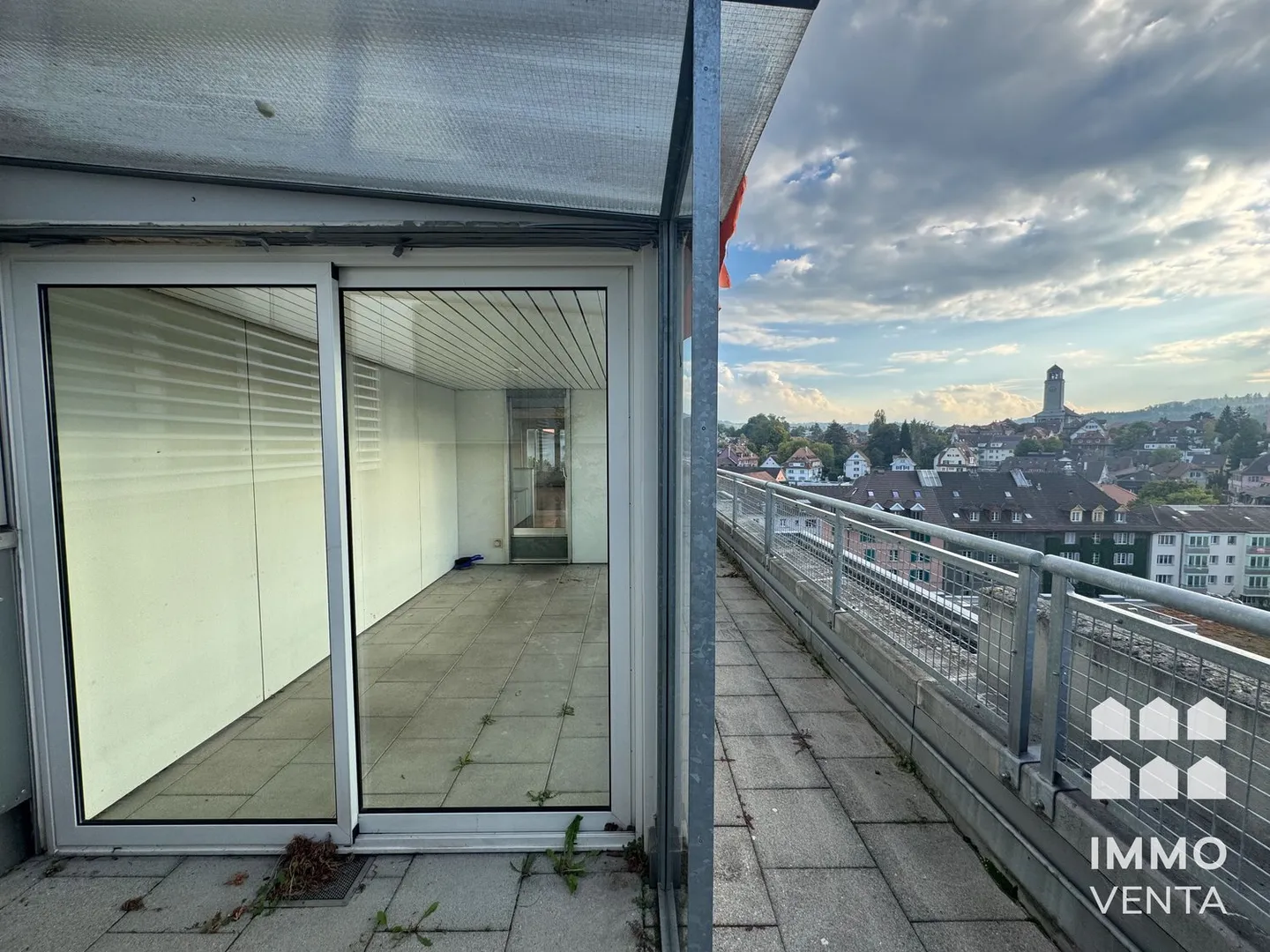 Appartement penthouse exclusif de 6,5 pièces avec terrasse sur le toit à Berne - Photo 16 sur 17