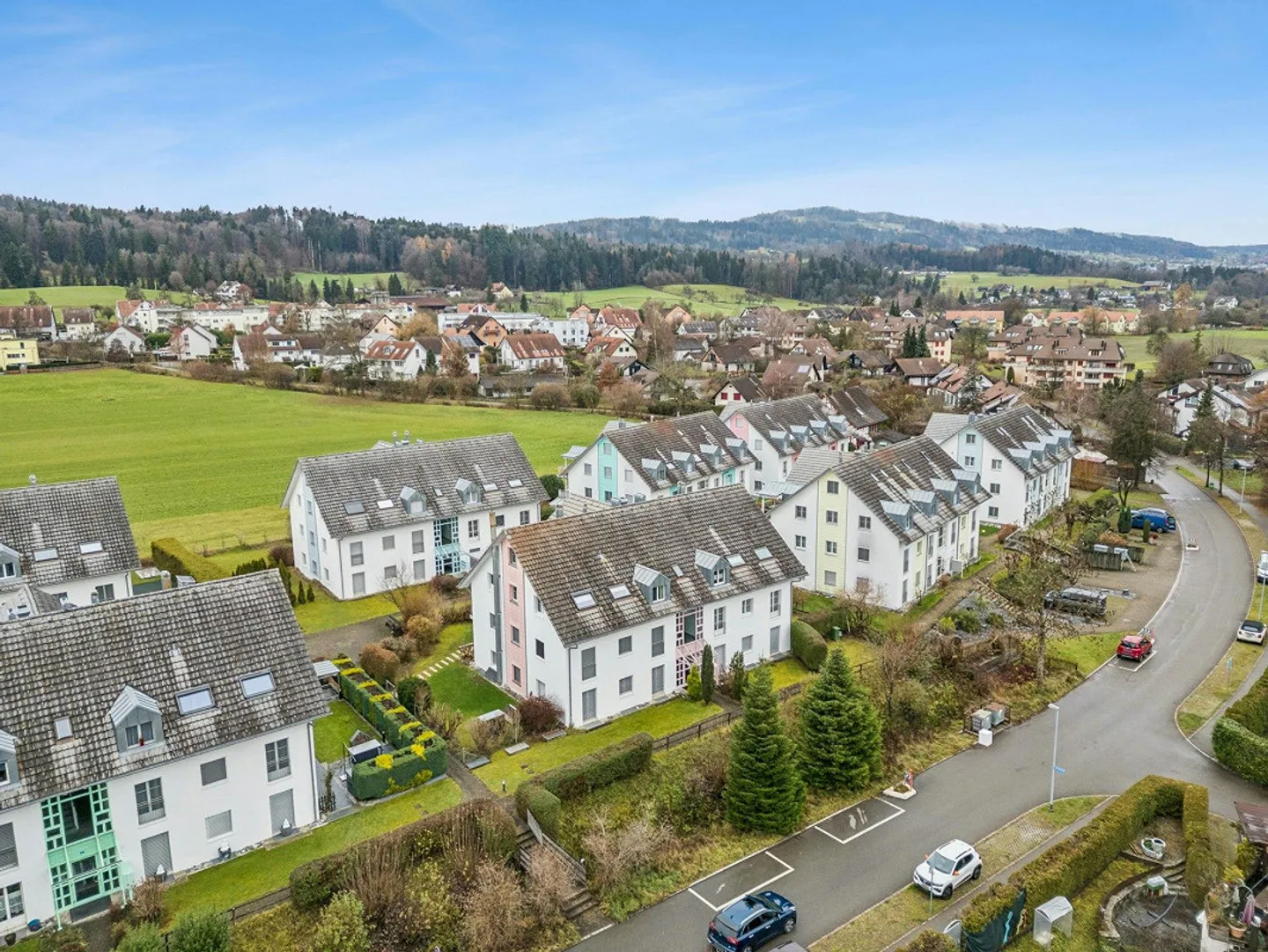 5.5-Room Maisonette Apartment - Plenty of Space, Plenty of Light, Plenty of Home - Photo 12 of 13