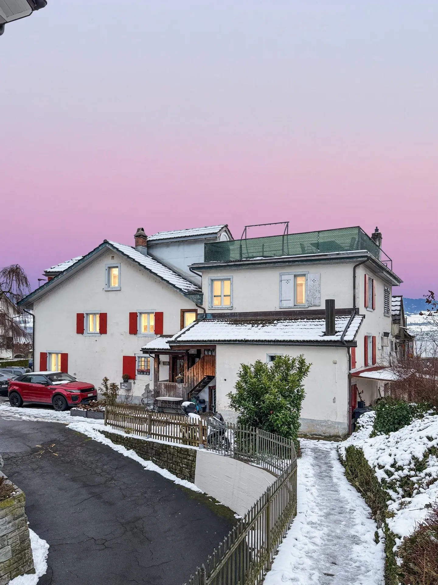 🌊 Où le lac de Zurich devient votre voisin direct - Photo 1 sur 11