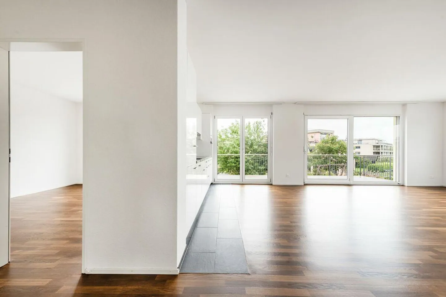 Breathtaking Apartment in High Location - Photo 5 of 13