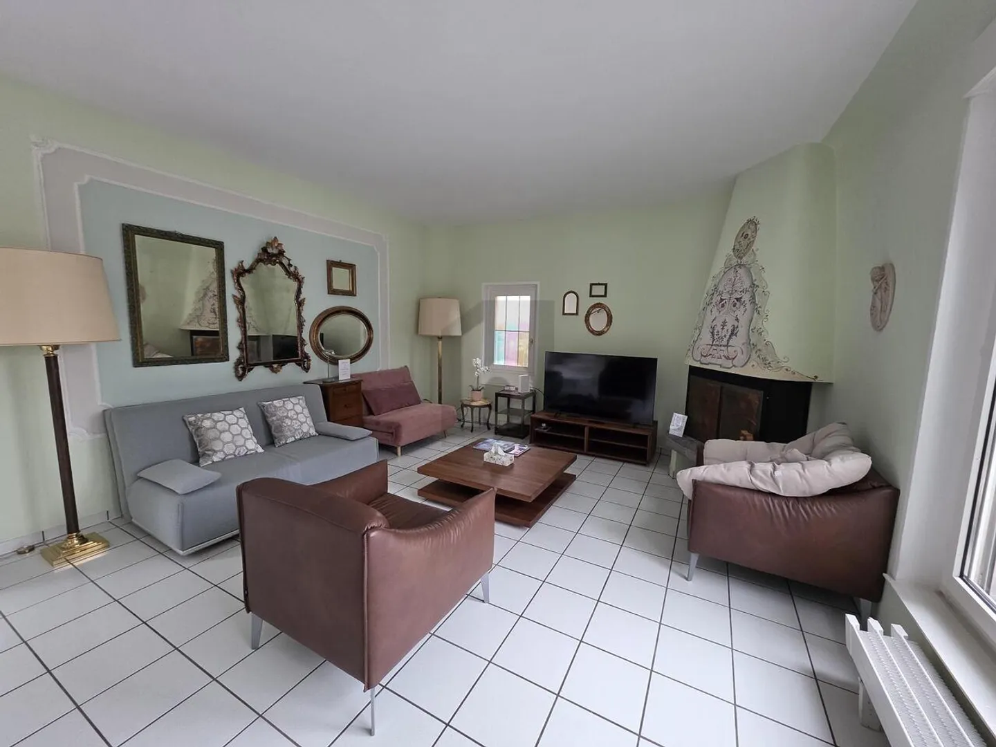 Wunderschöne Villa mit Seeblick - Foto 1 von 6