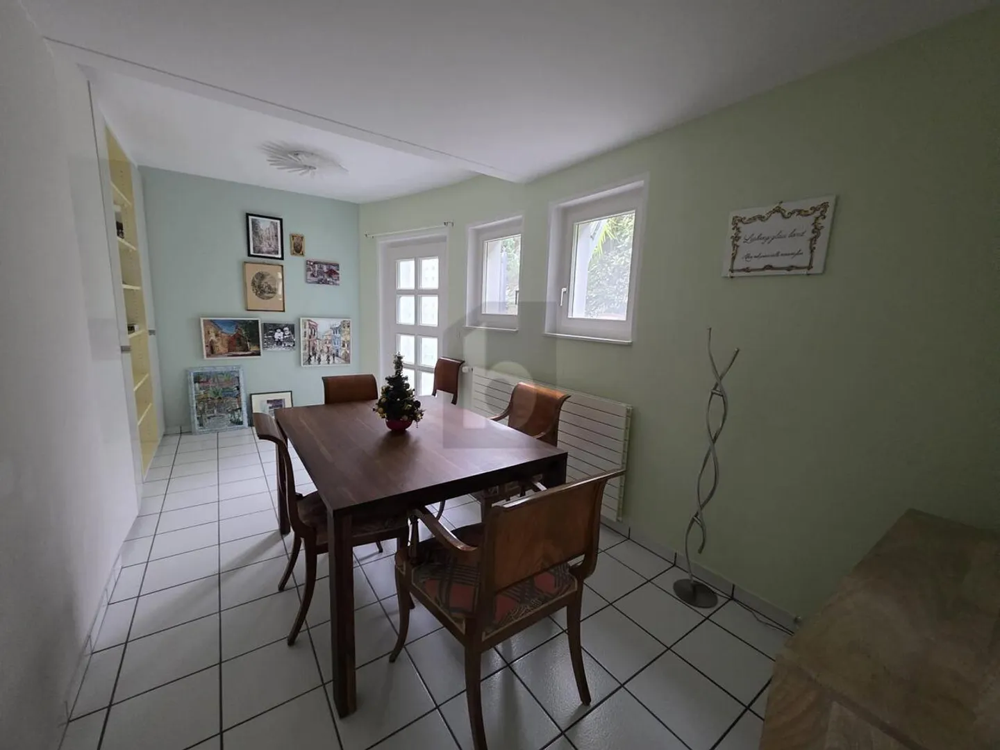 Wunderschöne Villa mit Seeblick - Foto 5 von 6