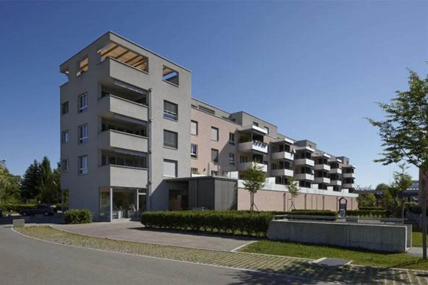 Appartamento moderno in zona tranquilla - Foto 4 di 5