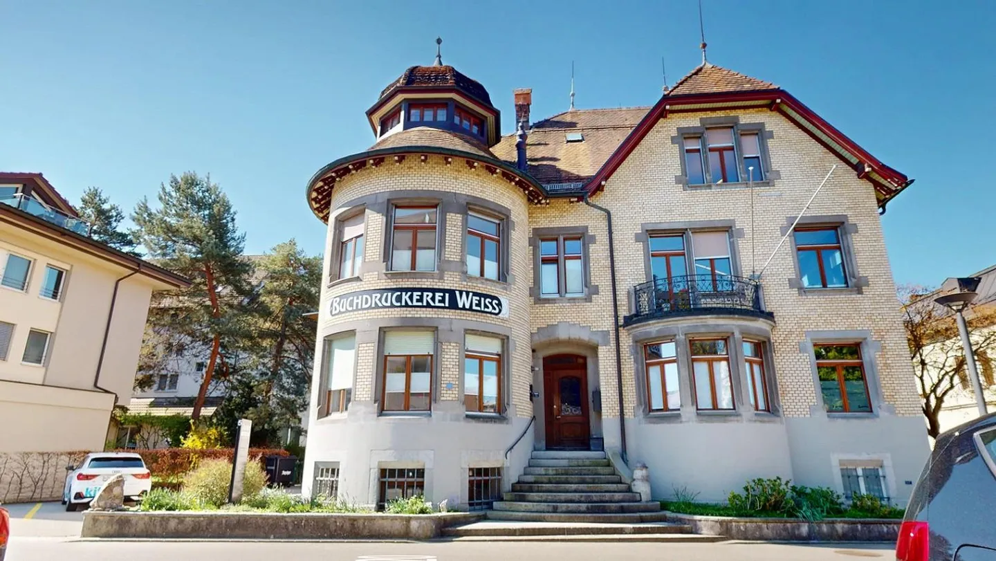 Attractive office space in the best location in the center of Affoltern a. A. - Photo 1 of 6