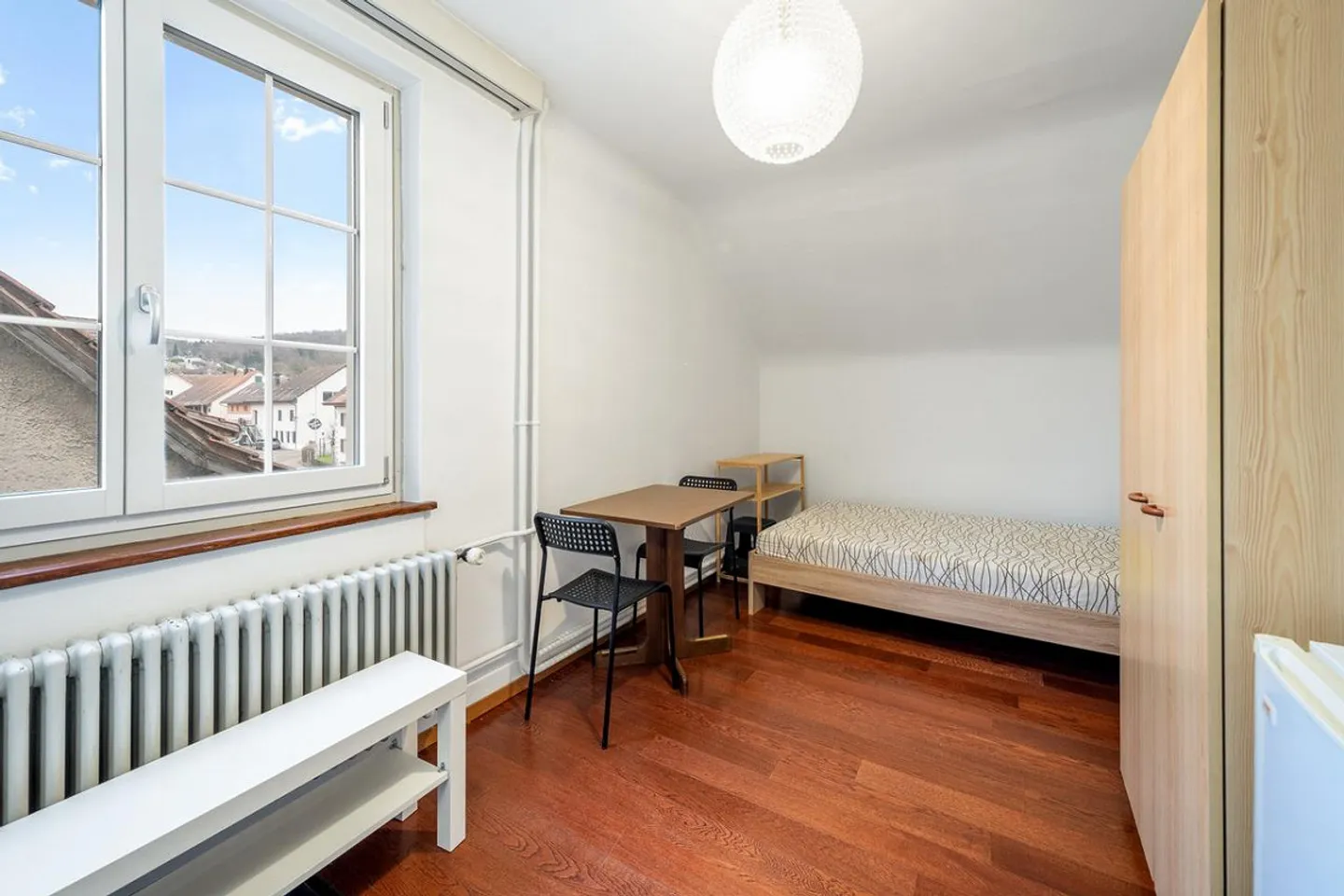 Historical Inn with Exciting Residential Development Potential in the Center of Bachenbülach - Photo 11 of 12