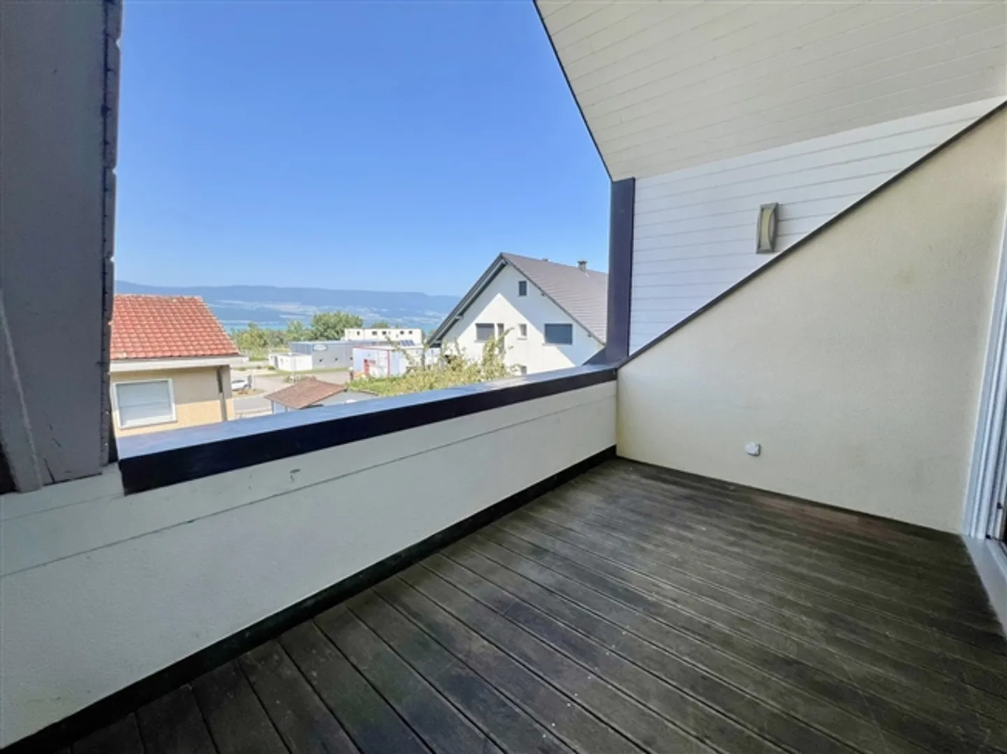 «ZU VERMIETEN in CHEYRES
Luxuriöses 5,5-Zimmer-Duplex» - Foto 2 von 14