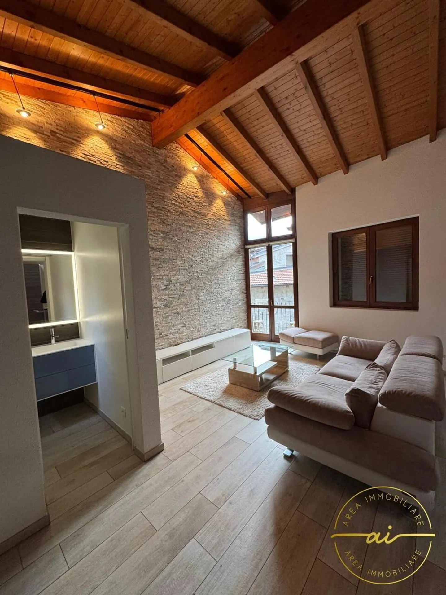 Bella casa con 3,5 stanze nel centro di Sonvico - Foto 4 di 10
