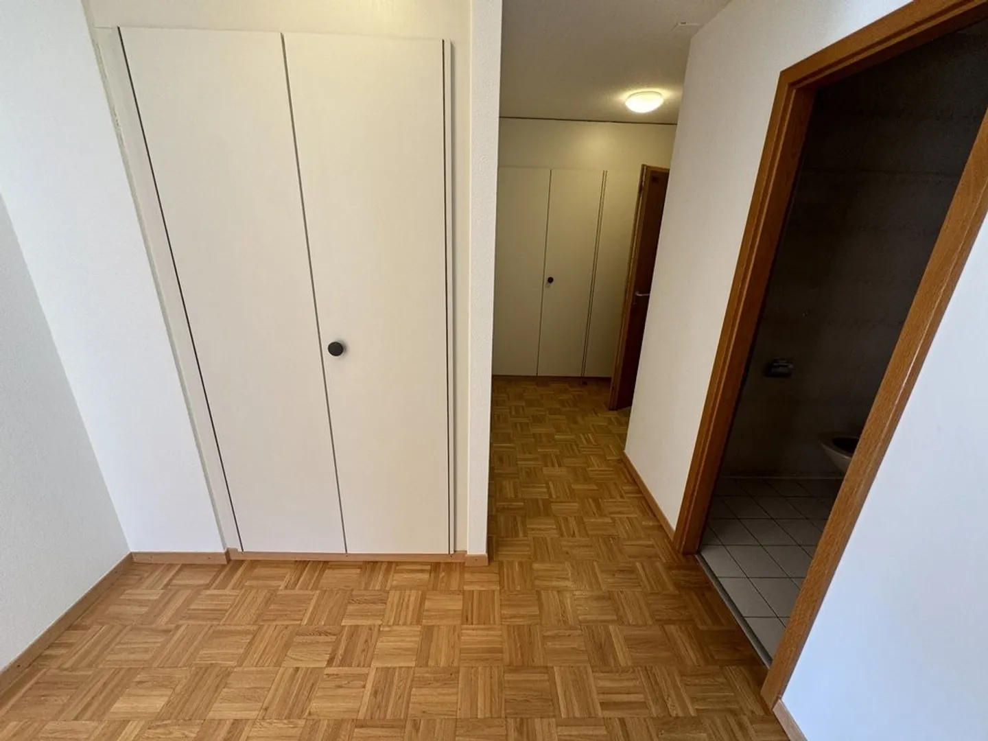 Two and a half room apartment for rent in Renens - Photo 4 of 6