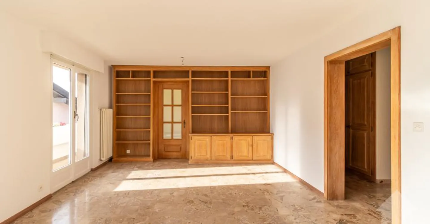 Appartamento 3.5 camere affascinante - Foto 3 di 12
