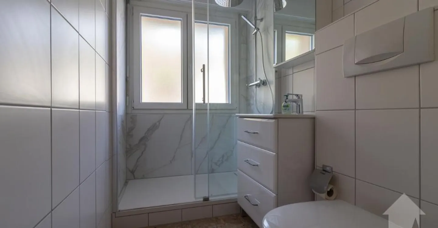 Appartamento 3.5 camere affascinante - Foto 8 di 12
