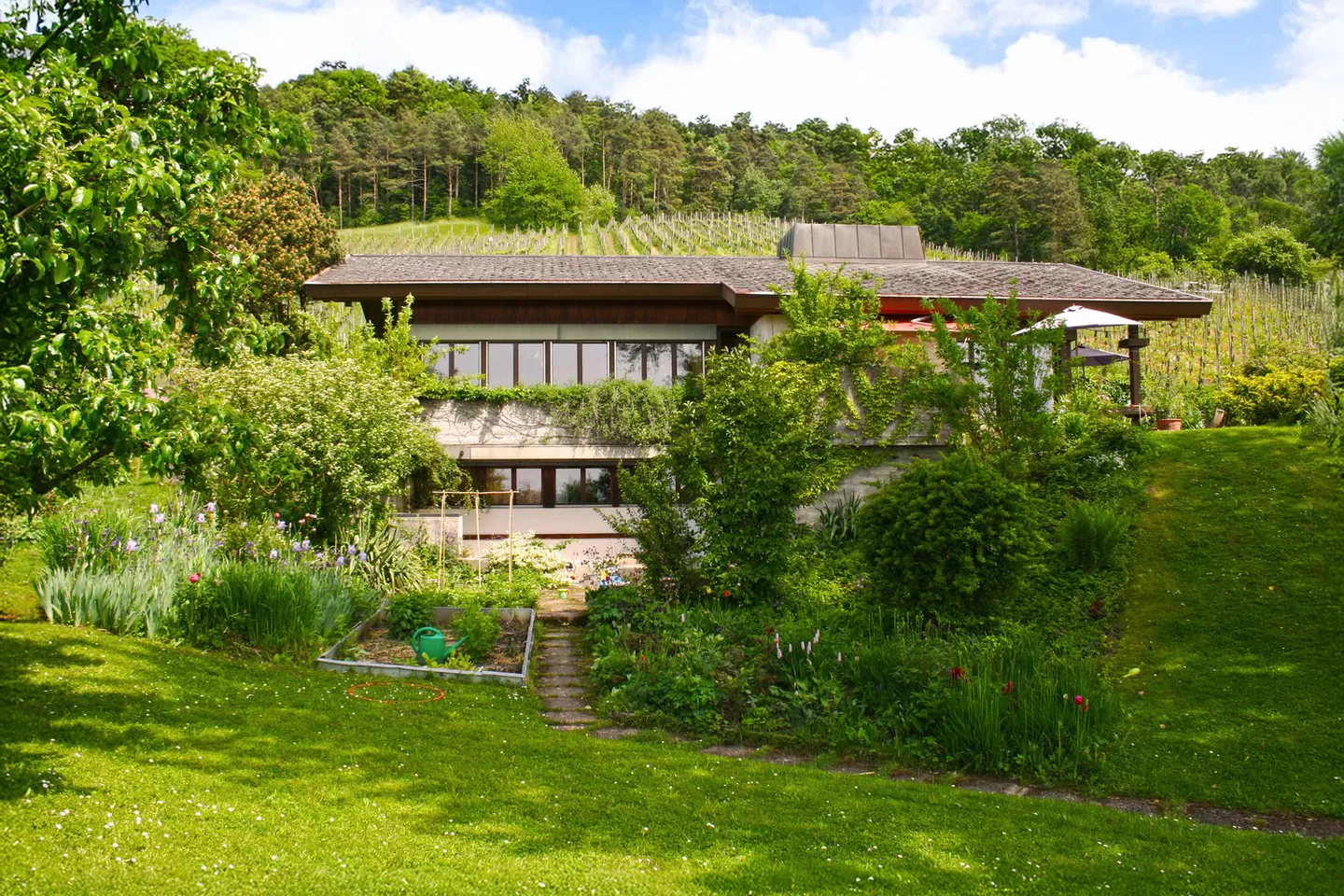 Vivere esclusivo / Casa unifamiliare di 6½ stanze al bordo della pendenza - Foto 1 di 10