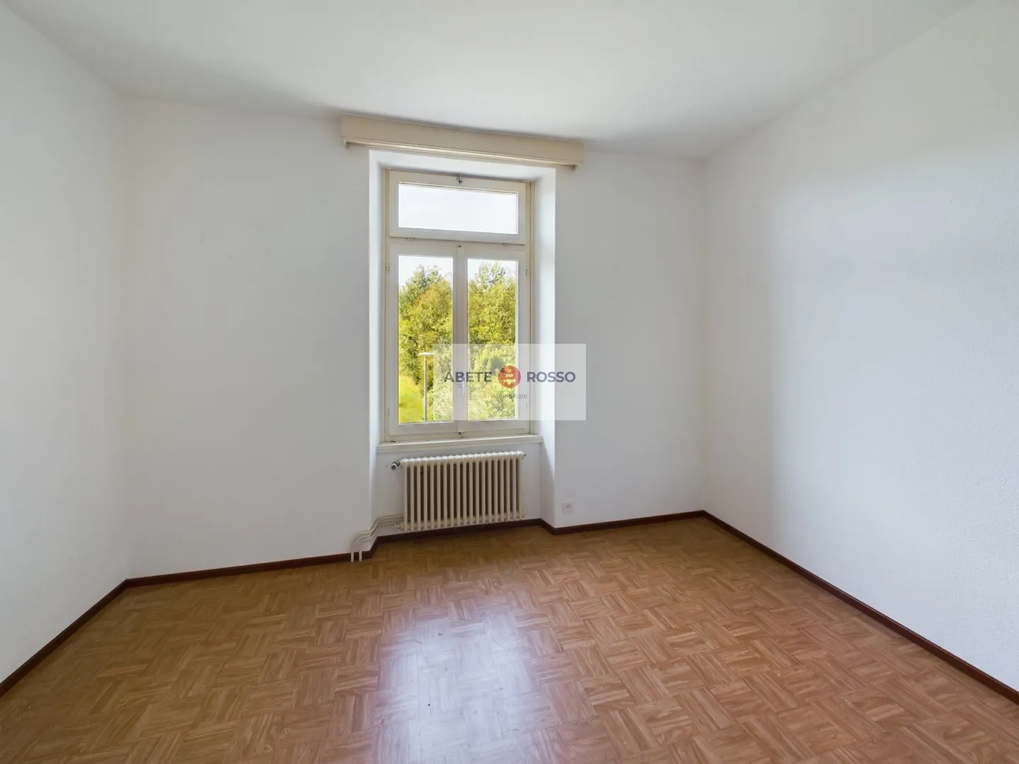 Casa con ufficio doganale per piccolo complesso residenziale o immobile redditizio a Malcantone - Foto 15 di 21