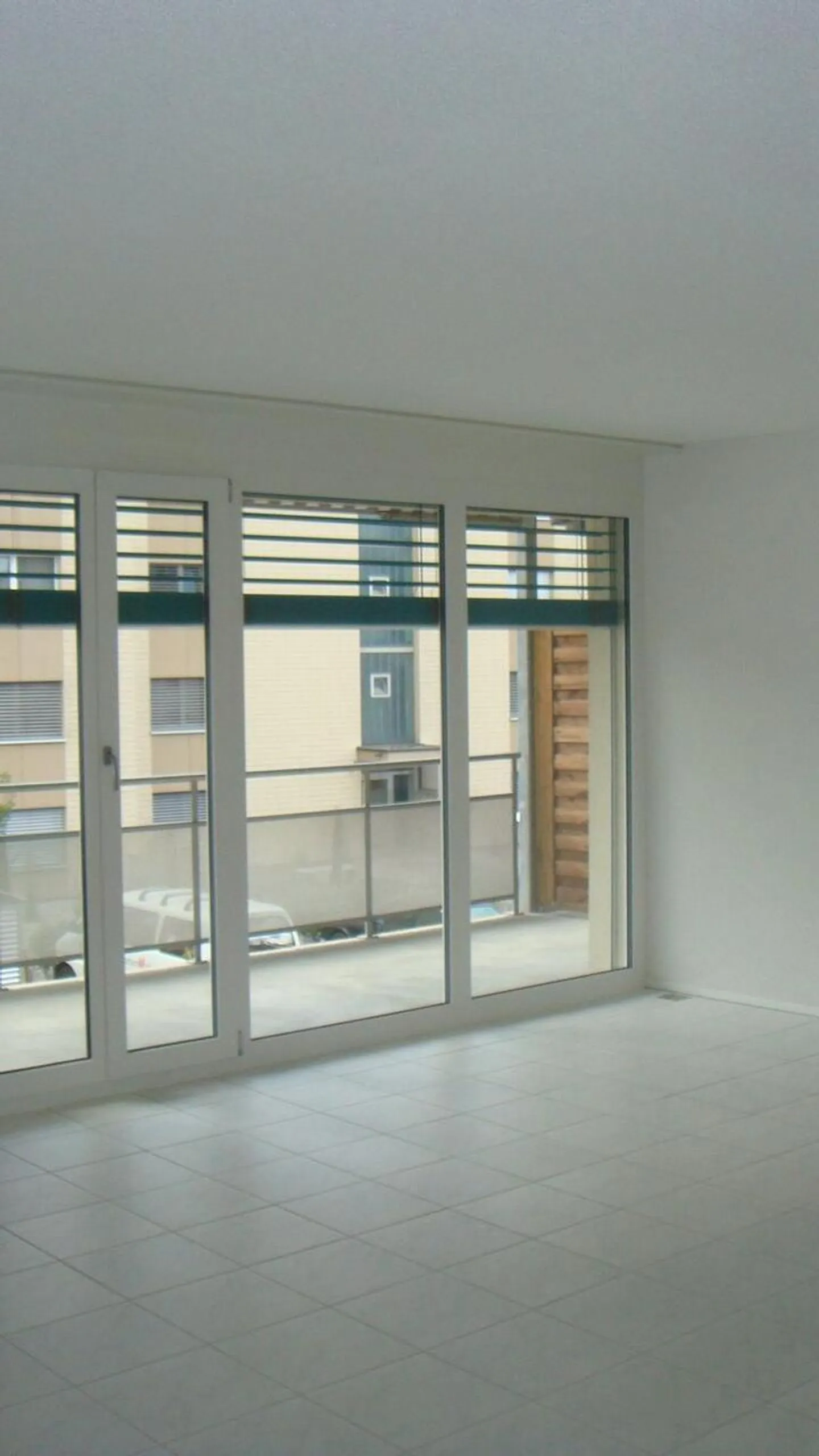 Modern multi-family house with parking garage in Wangen b. Olten - Photo 13 of 20