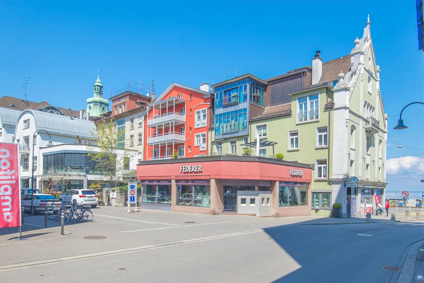 Vista lago - Ampio appartamento di 5 stanze su 175 m² in casa in stile Liberty - Foto 5 di 25