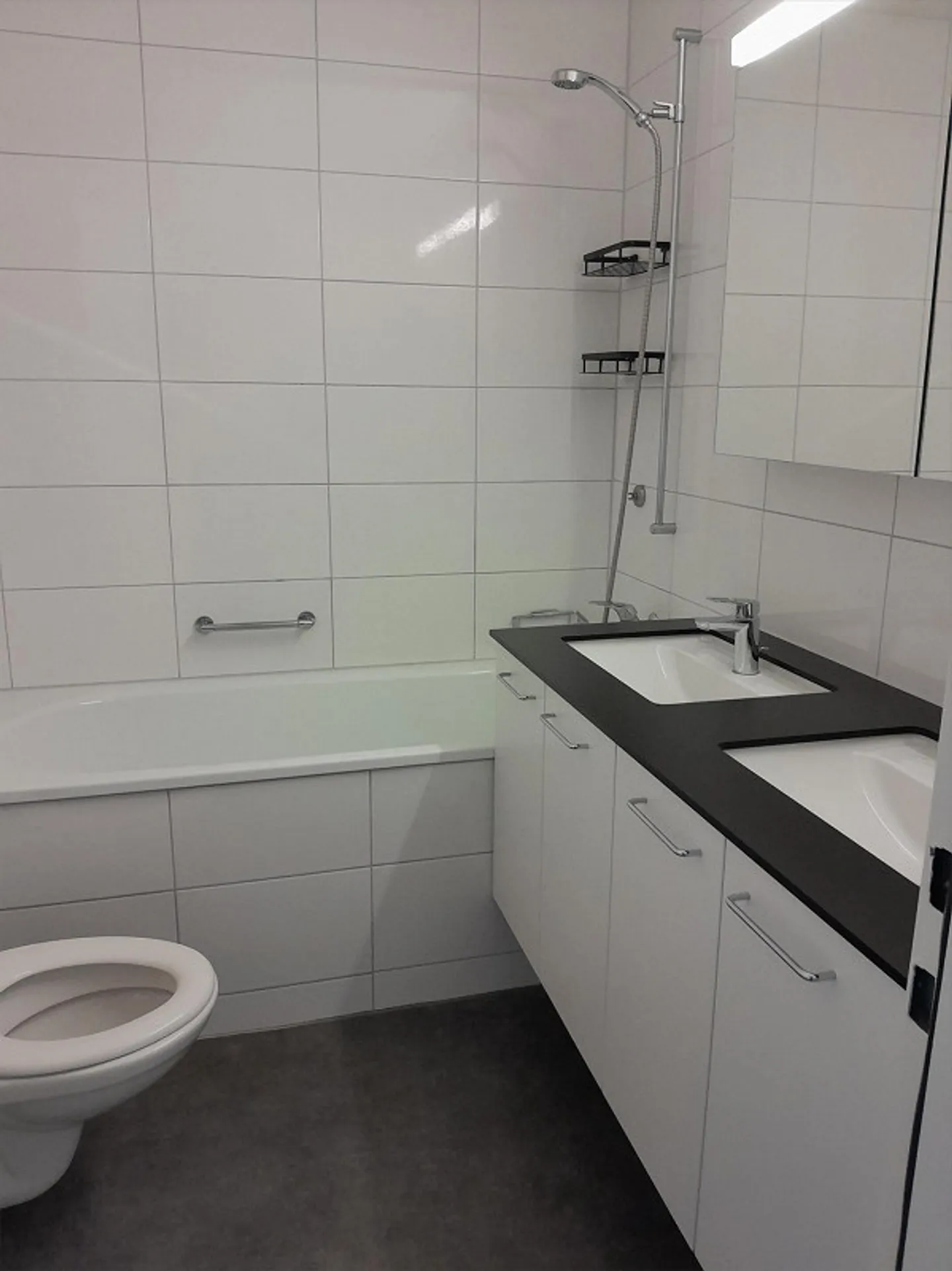 Looking for a new home? - Photo 2 of 8