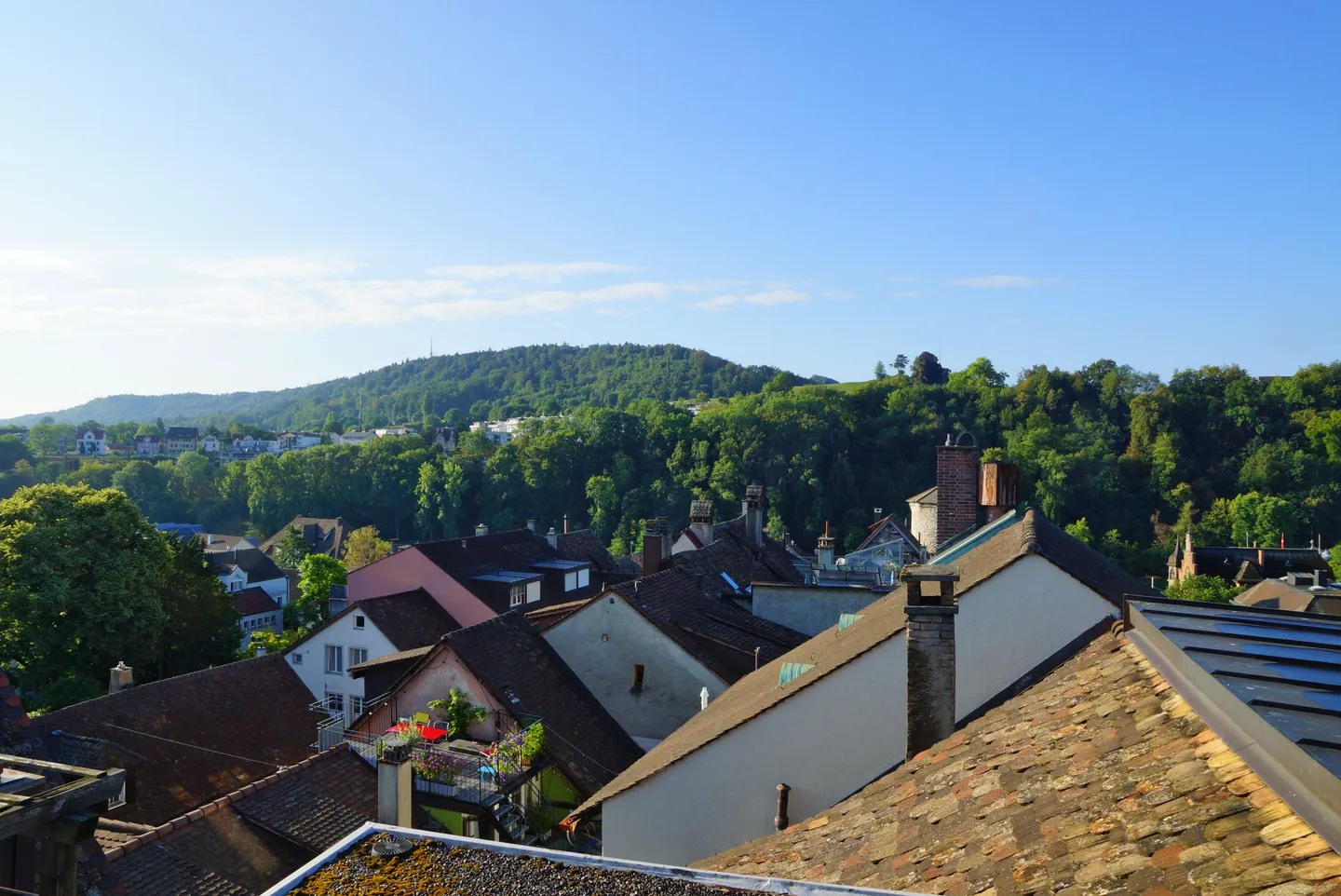 Appartement sous les combles fraîchement rénové de 4,5 pièces avec charme et style - Photo 8 sur 8
