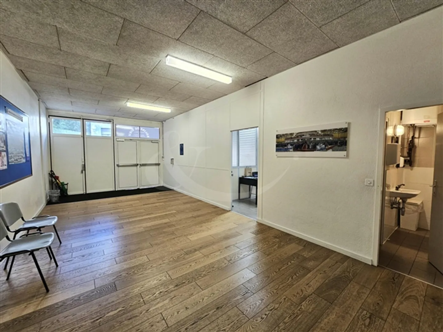 Unique Investment Opportunity in the Heart of Carouge - Photo 10 of 10