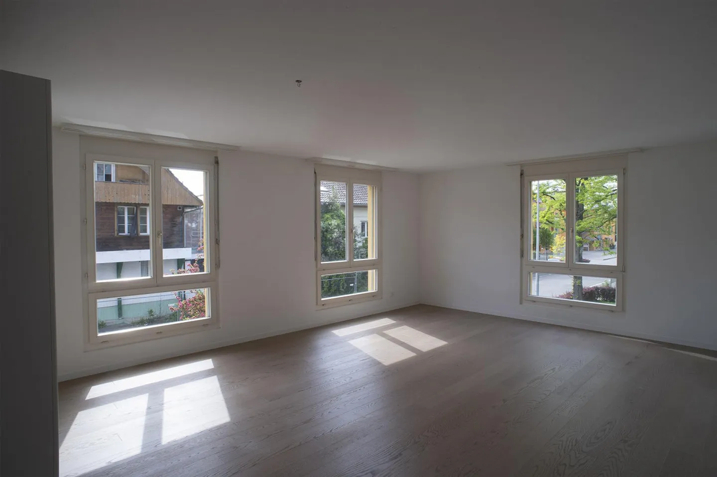 Bright 4.5-room apartment in a central location with a new kitchen! - Photo 4 of 7