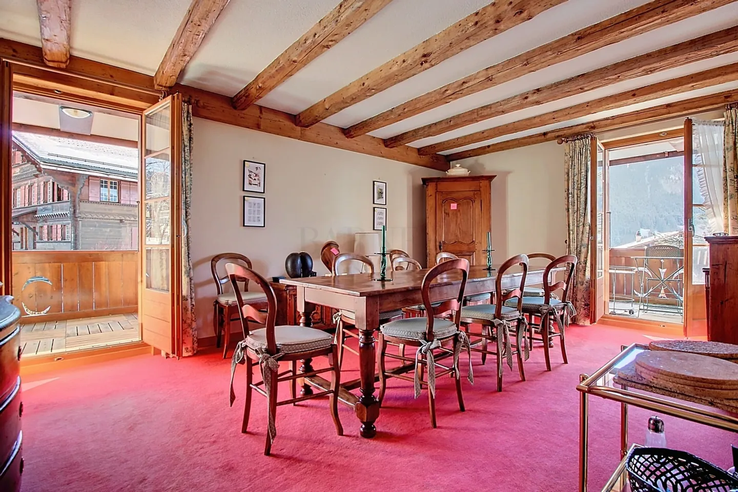 Bellissimo appartamento di 5 stanze - Foto 2 di 11