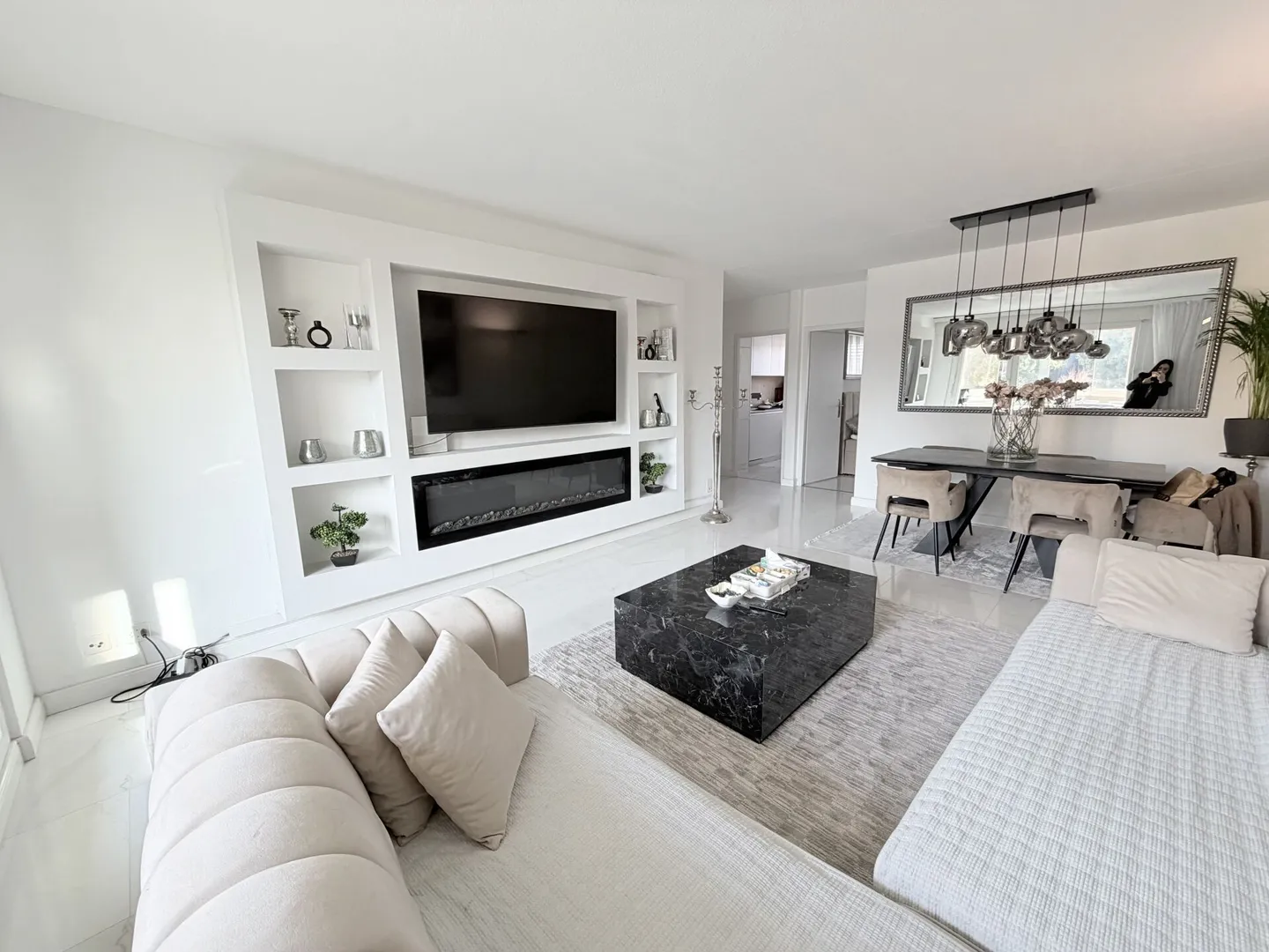 Family-friendly 4.5-room apartment with plenty of light and green space - Photo 4 of 12