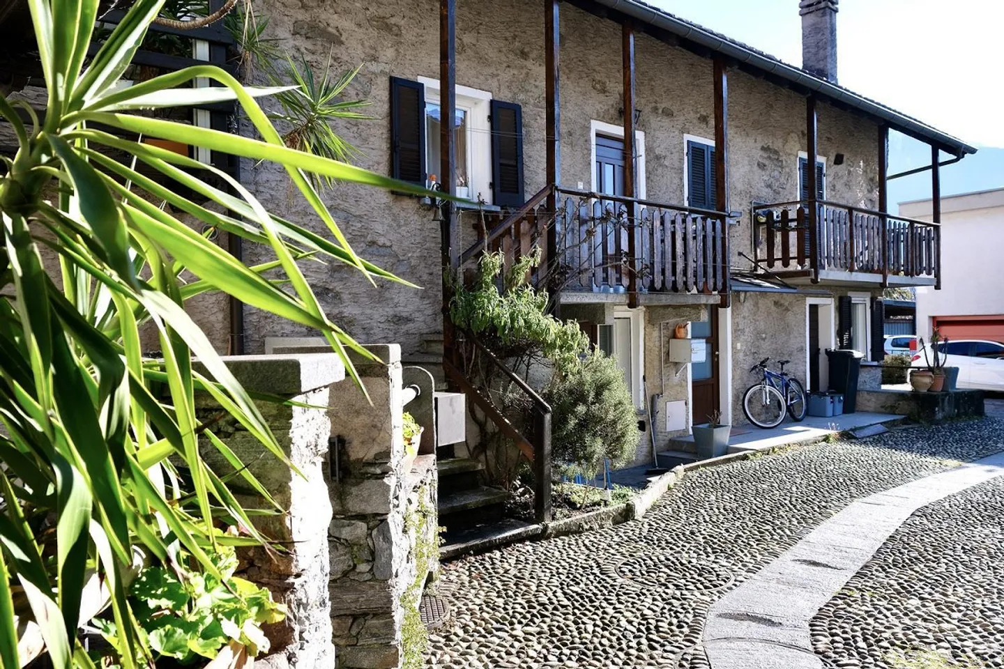 Bright charming house in Gordola in a residential context. - Photo 15 of 19