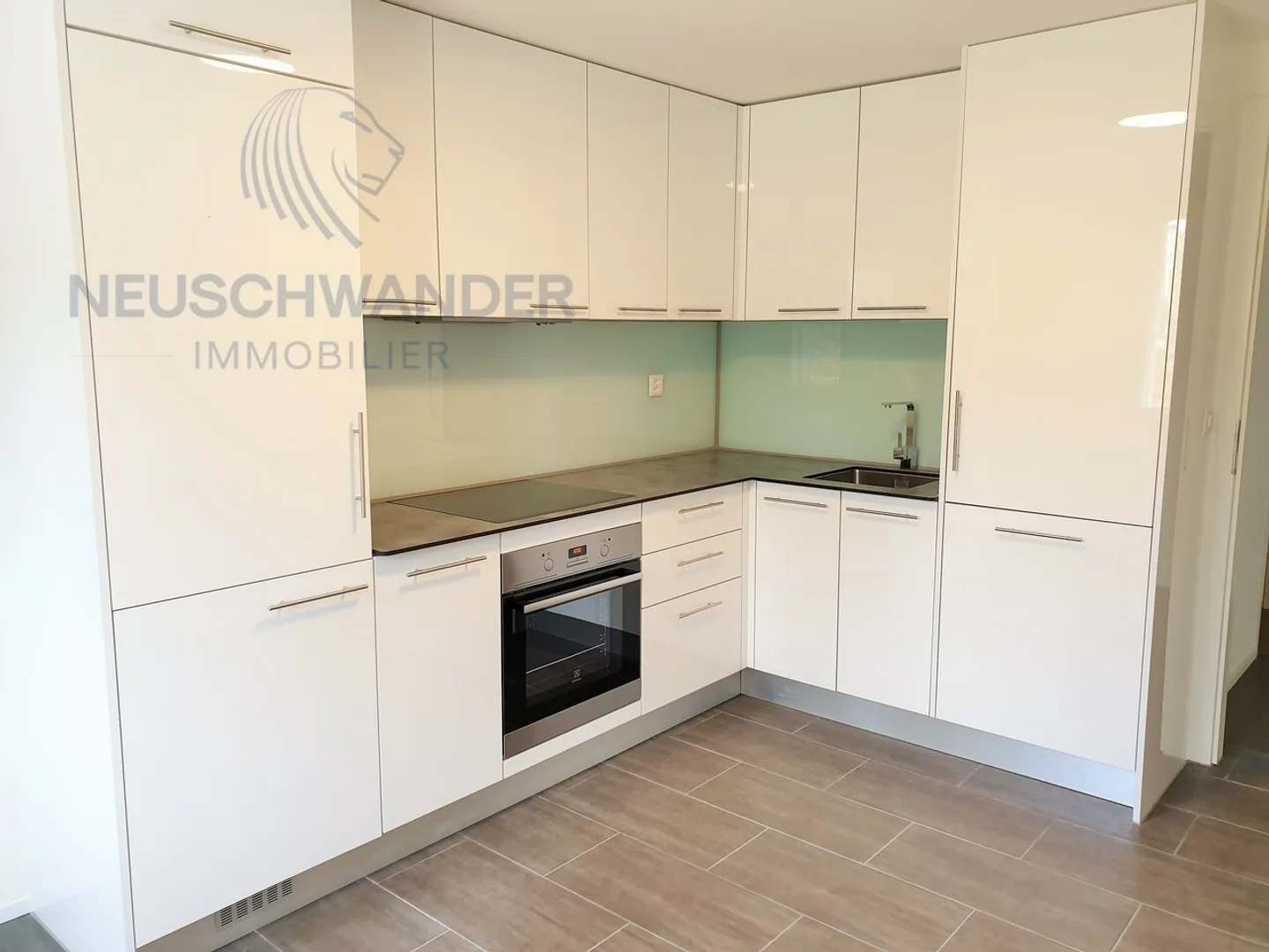 Mehrfamilienhaus kaufen - Foto 2 von 9