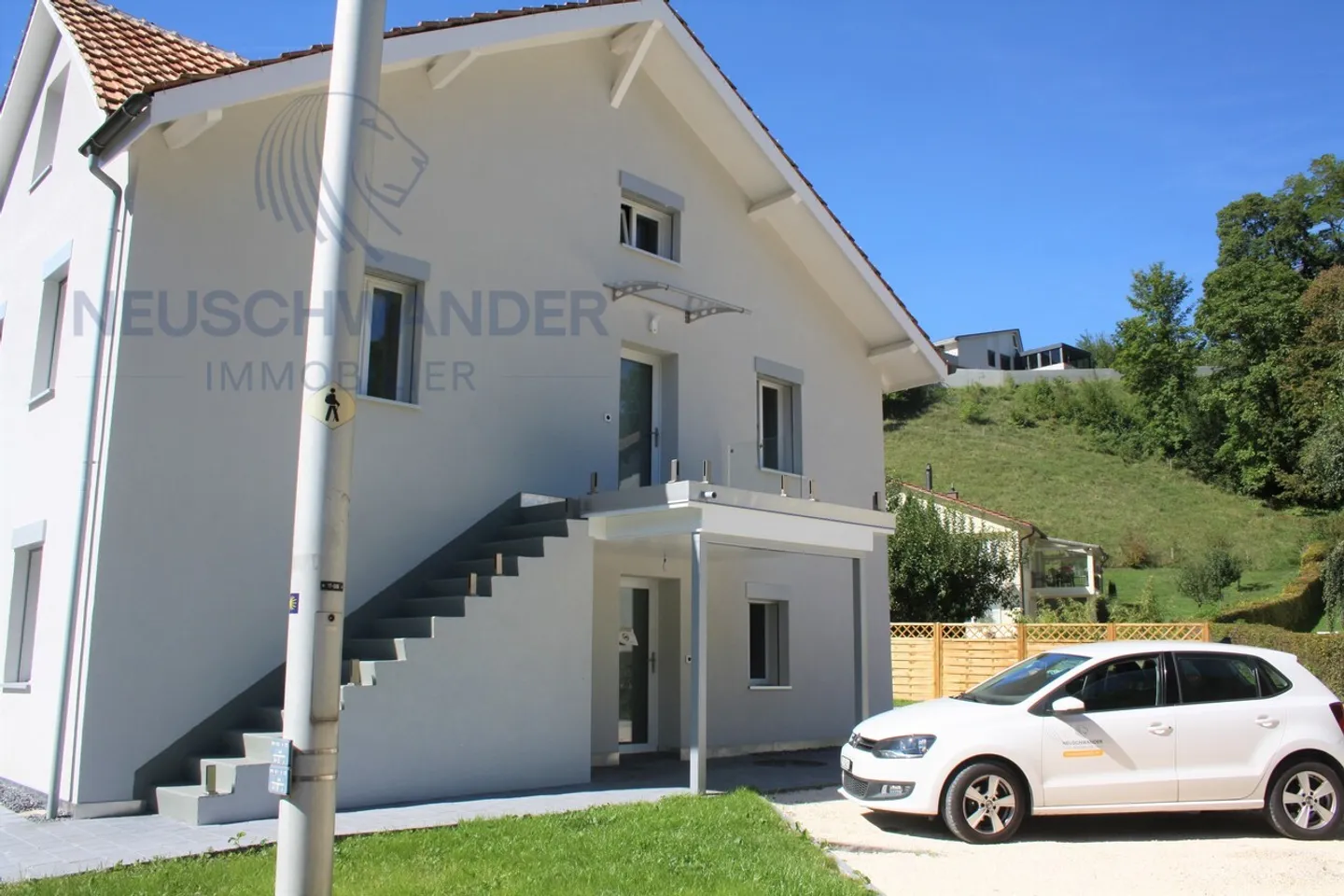 Mehrfamilienhaus kaufen - Foto 1 von 9