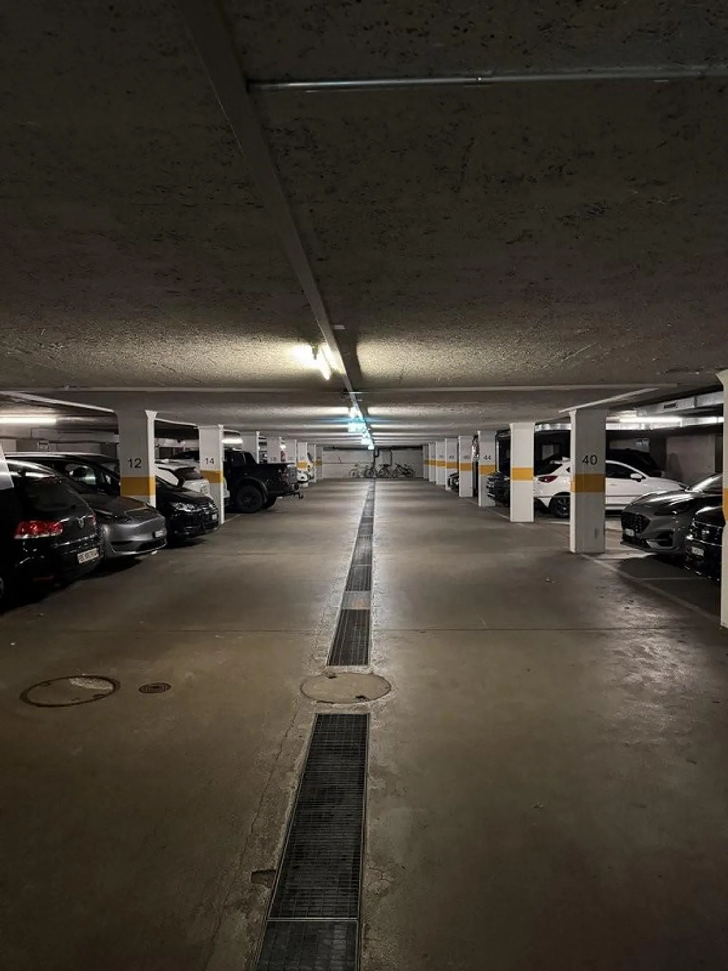 Ihr stressfreier Parkplatz im Beundenfeld/Baumgarten-Quartier! - Foto 3 von 3