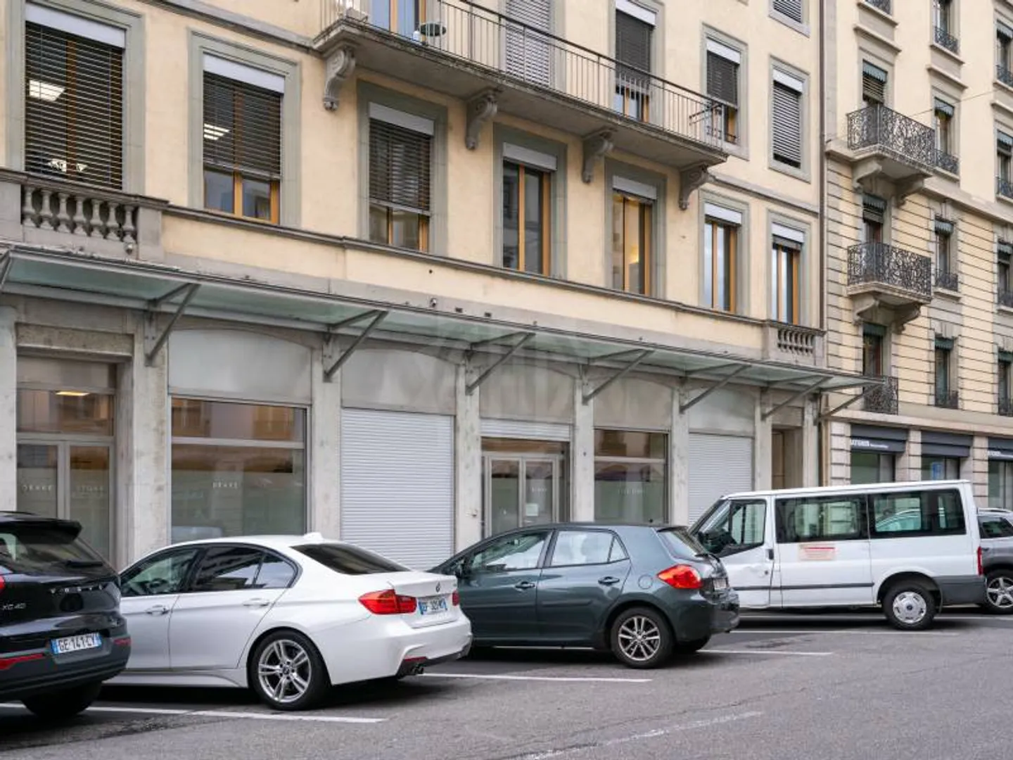 Geräumige Arcade - Genf - Foto 1 von 6