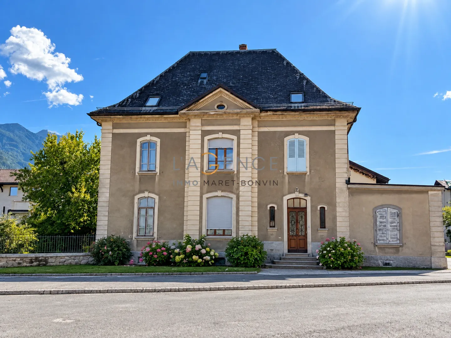 IL MANOIR - SAINT-PIERRE-DE-CLAGES - Foto 2 di 2