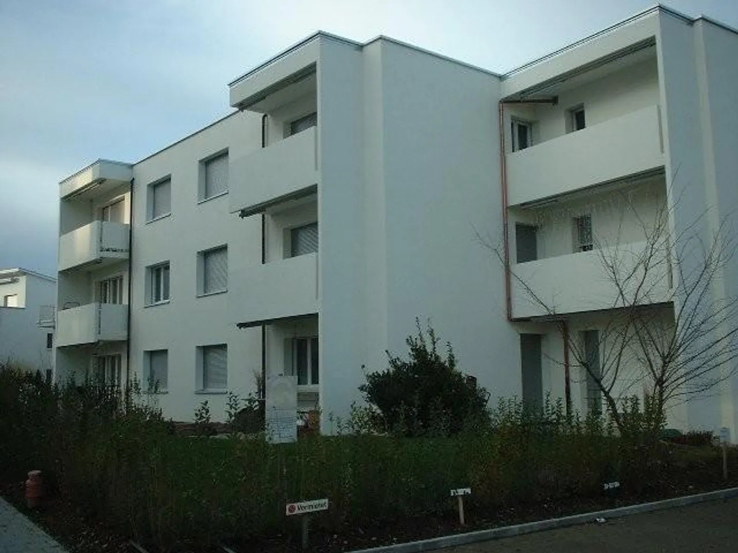 Cozy 3.0 room apartment in a quiet location - Photo 2 of 7