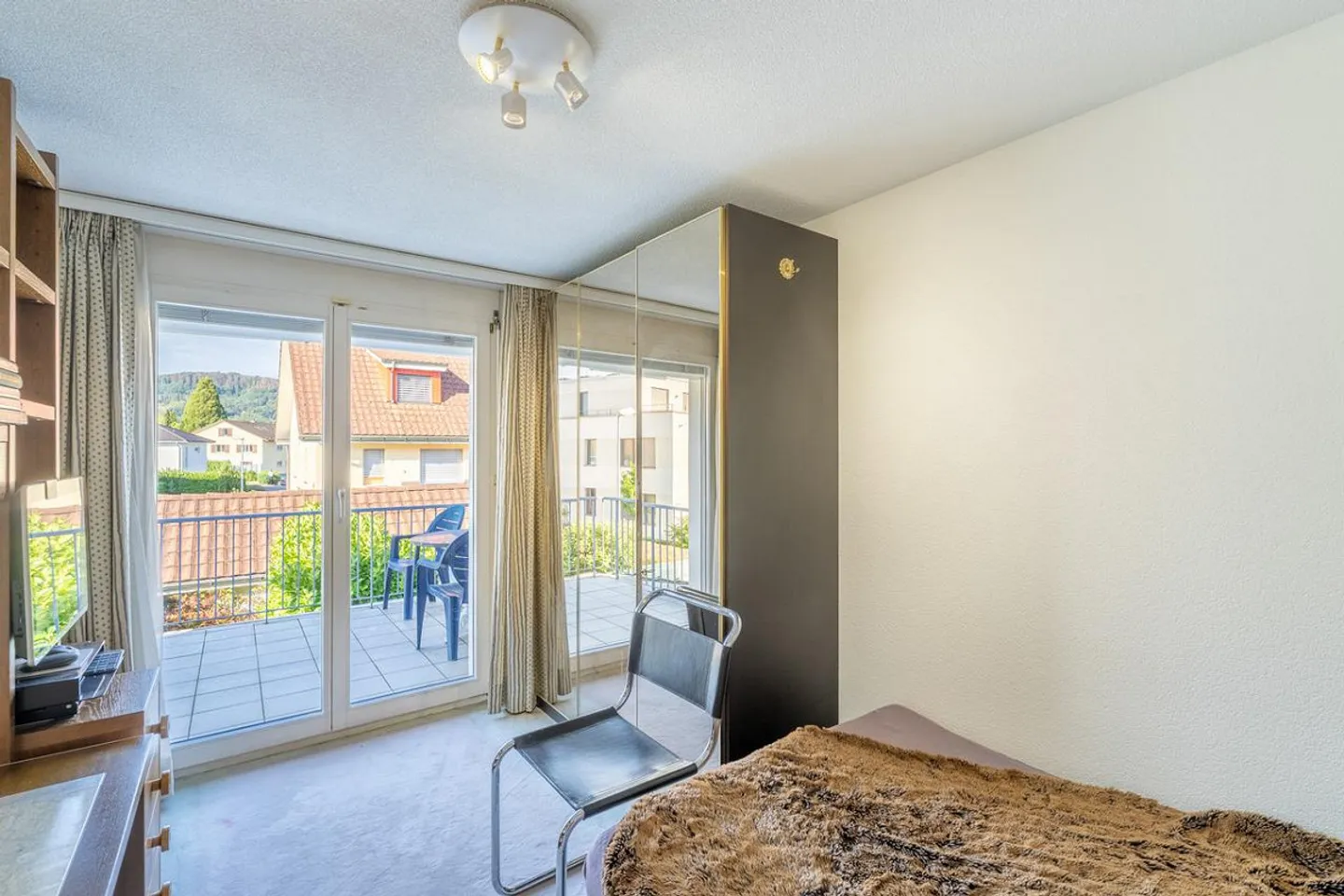 Charmante maison de coin en rangée avec jardin à Würenlos - Photo 10 sur 18