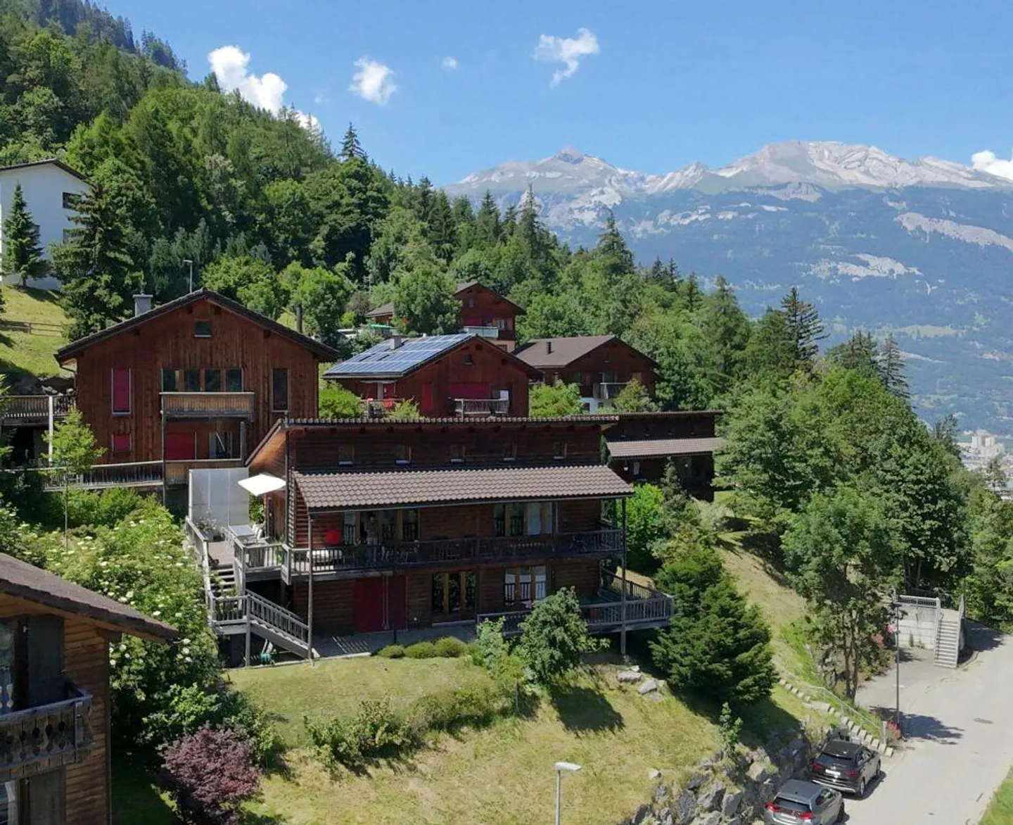 Single-family house with a view and charm - Living above the rooftops ... - Photo 1 of 12