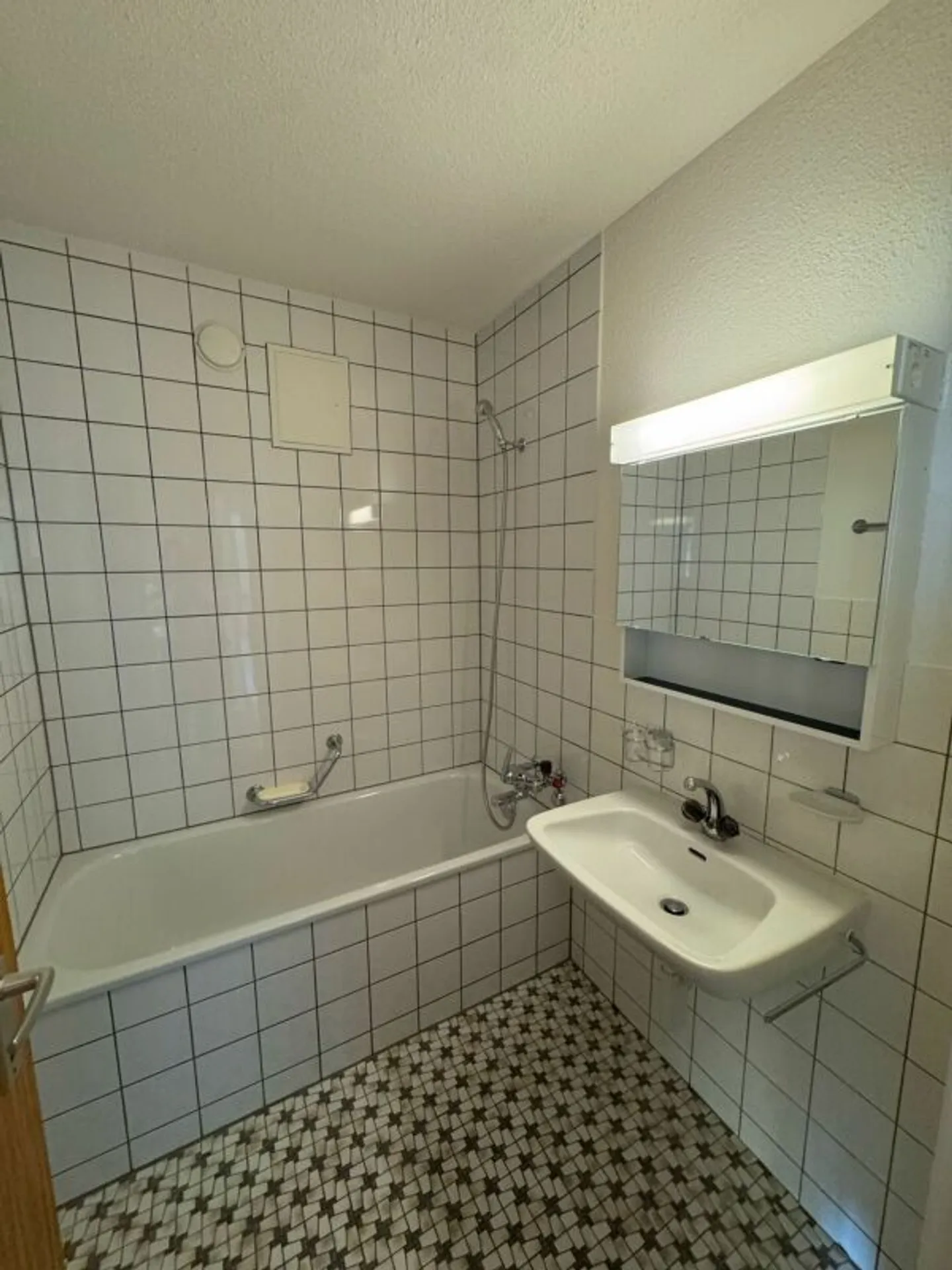 Appartement spacieux avec vue imprenable - Photo 4 sur 12