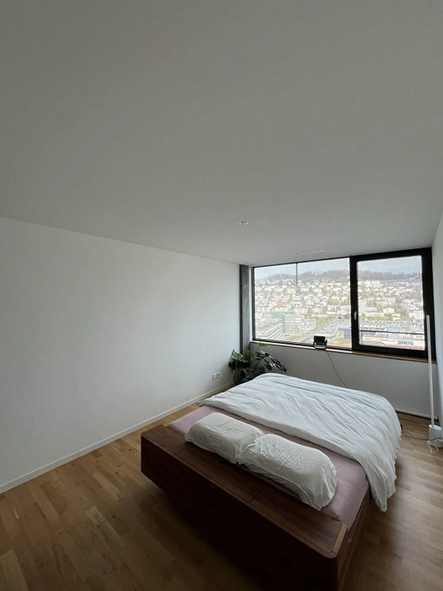 Modern, high-quality maisonette city apartment with loggia - Photo 8 of 10