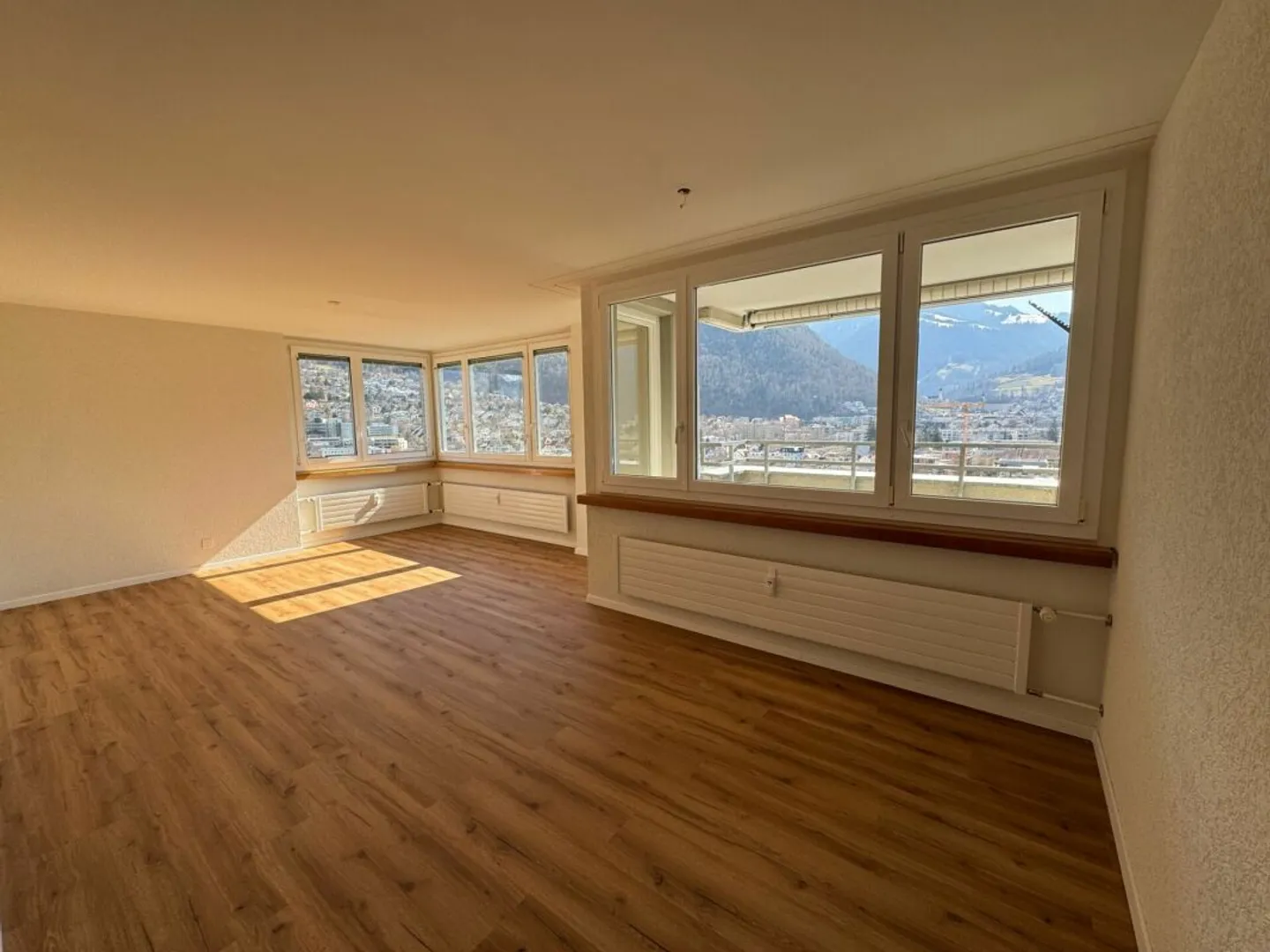 Appartement spacieux avec vue imprenable - Photo 9 sur 12