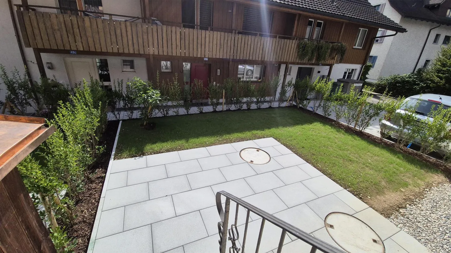 Appartement 3,5 pièces avec jardin urbain au centre de Weinfelden - Photo 3 sur 8