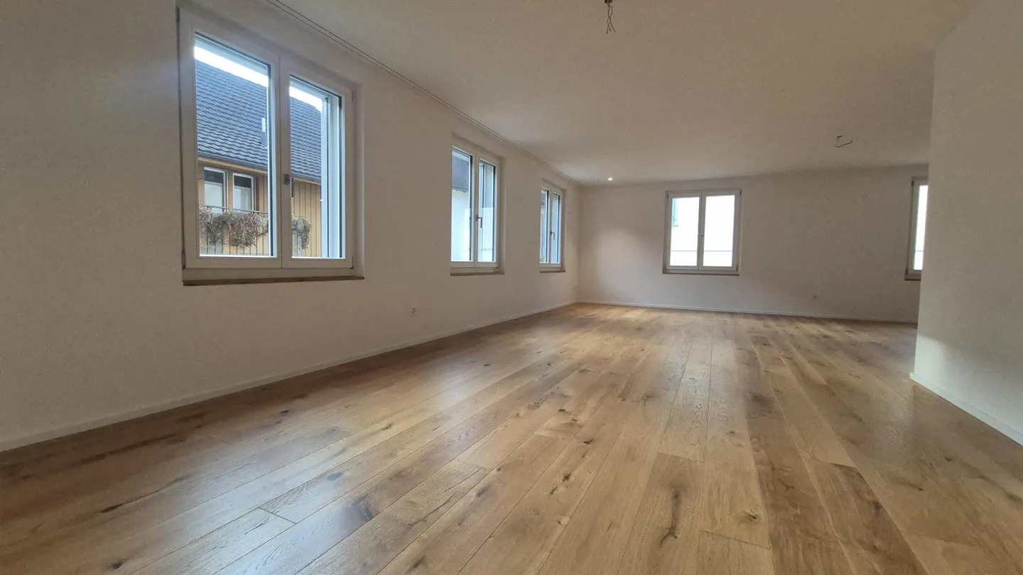 Appartement 3,5 pièces avec jardin urbain au centre de Weinfelden - Photo 5 sur 8