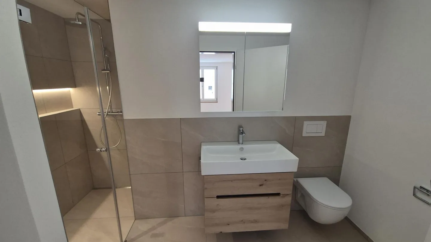 Appartement 3,5 pièces avec jardin urbain au centre de Weinfelden - Photo 8 sur 8