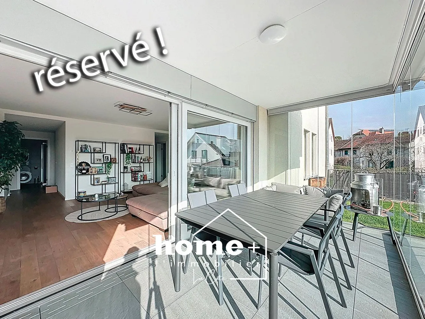 Exclusive - Magnificent Apartment with Veranda and Garden - Photo 4 of 12