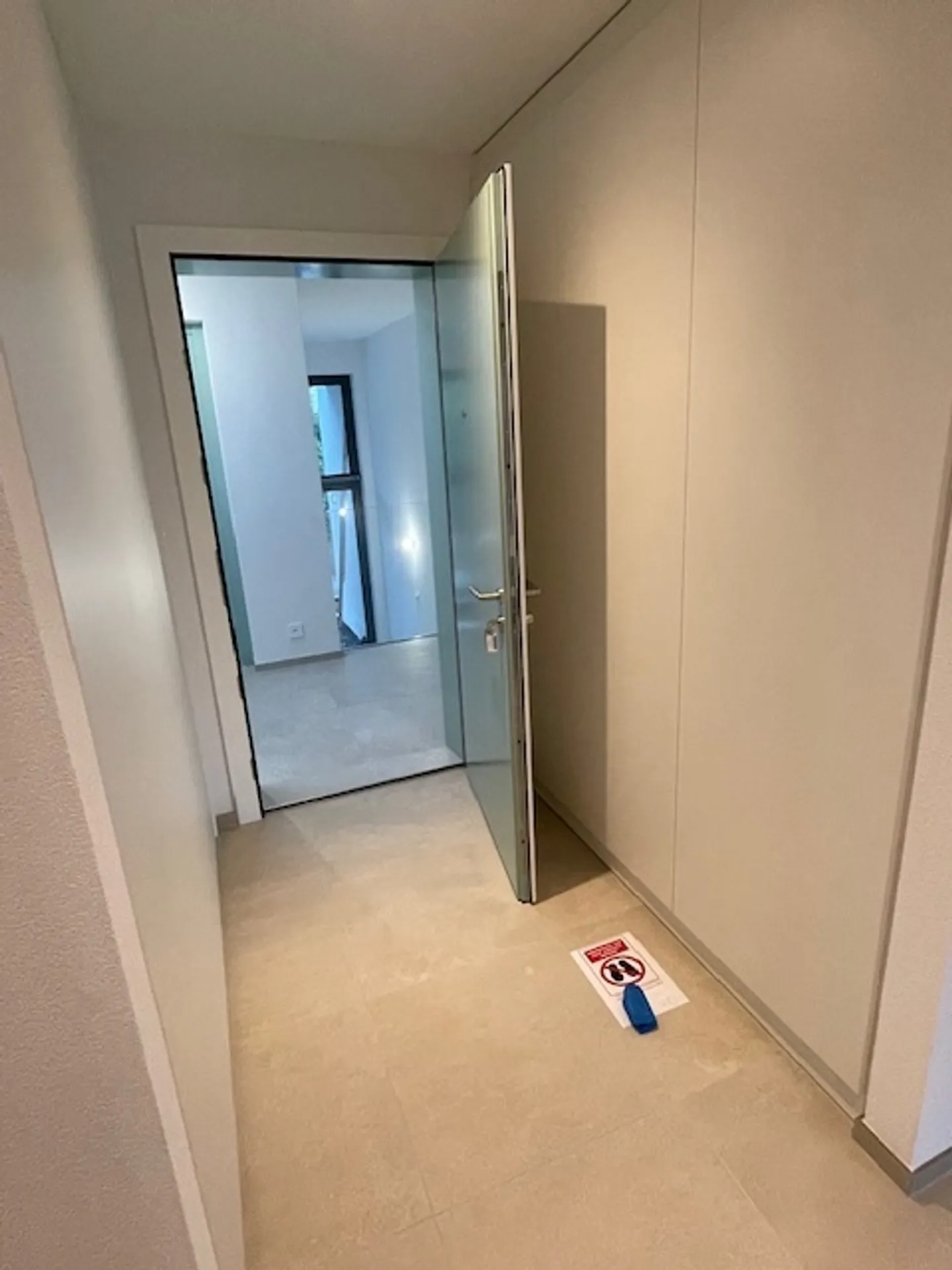 RESIDENCE DU DANUBE - Lot 2 - 3.5 rooms of 82 m2 + private garden - Photo 4 of 11