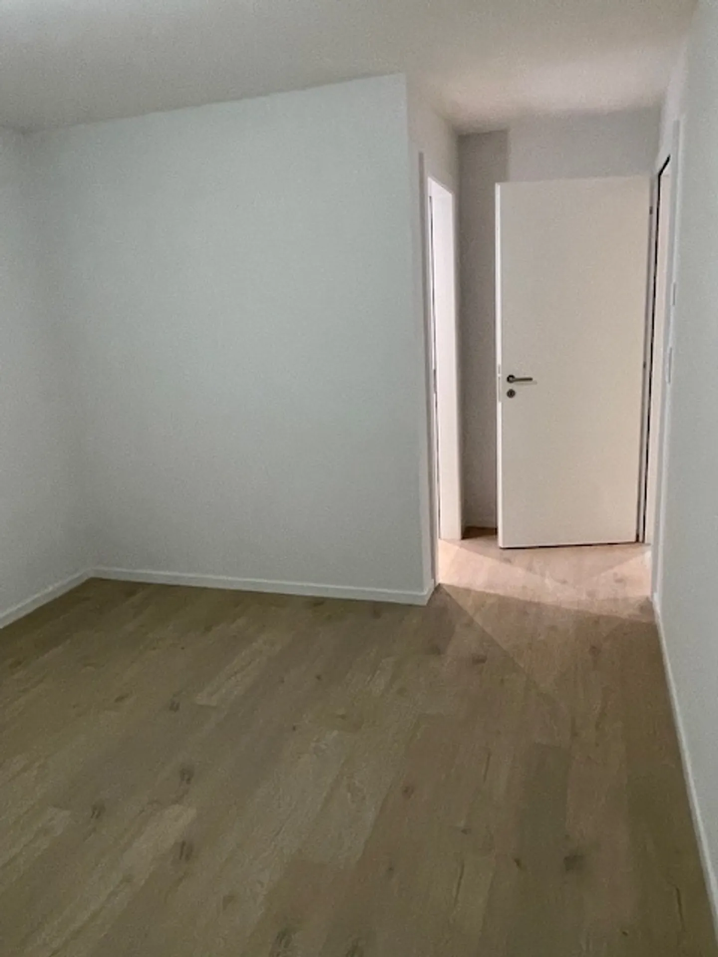 RESIDENCE DU DANUBE - Lot 2 - 3.5 rooms of 82 m2 + private garden - Photo 7 of 11