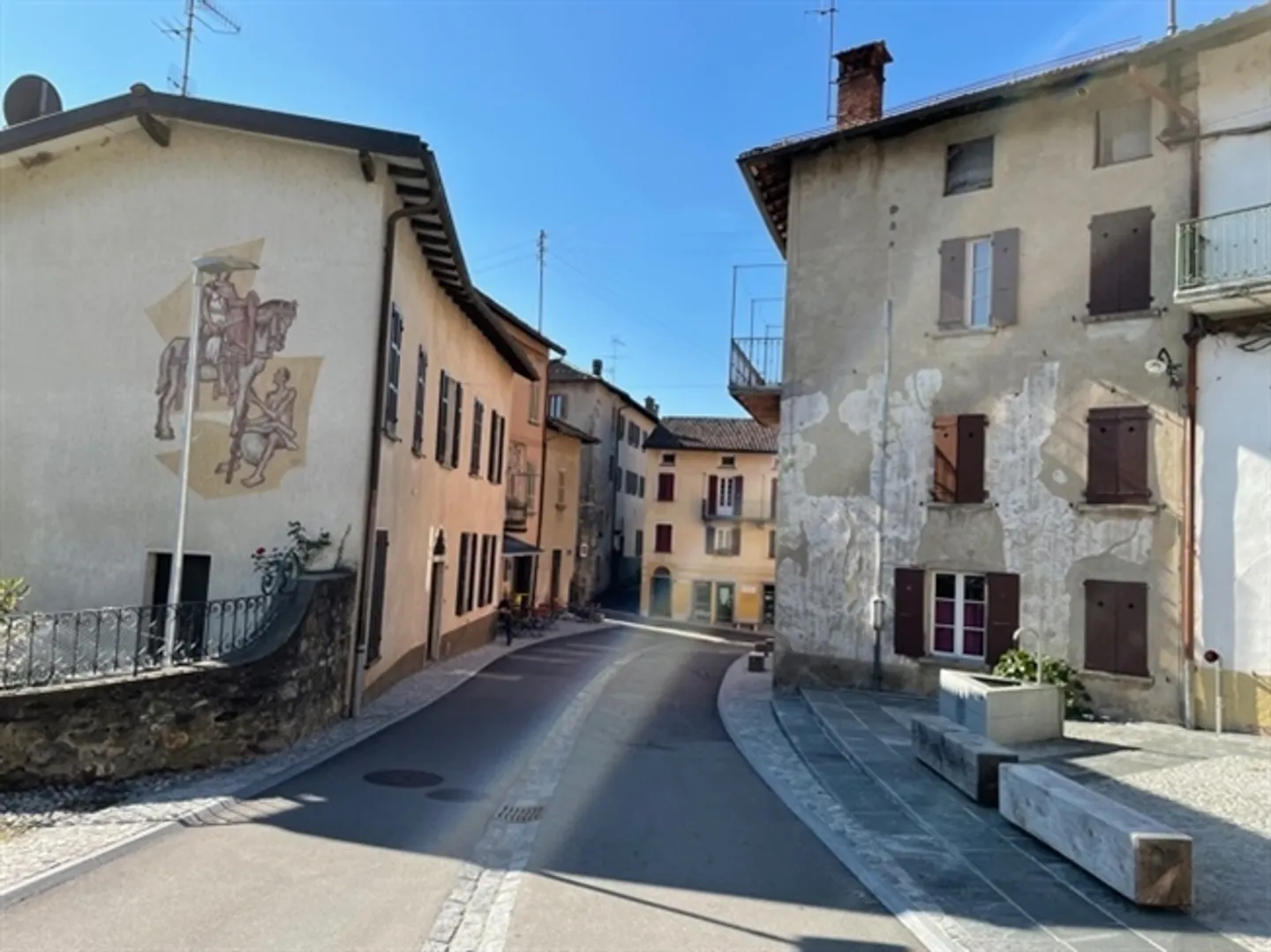EDIFICIO STORICO / CASA ANTICA - Foto 2 di 12