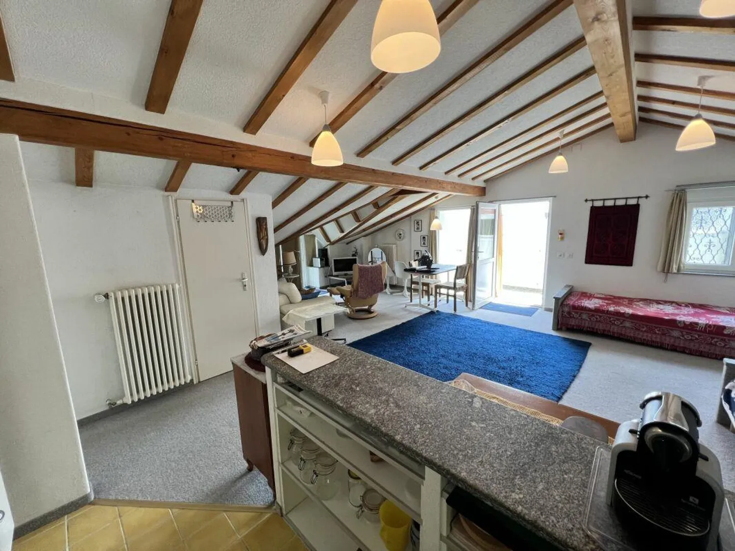 Studio-appartement avec vue imprenable sur le lac - Photo 5 sur 17