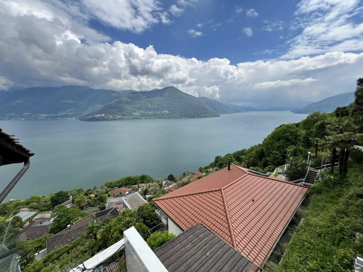 Studio-appartement avec vue imprenable sur le lac - Photo 9 sur 17