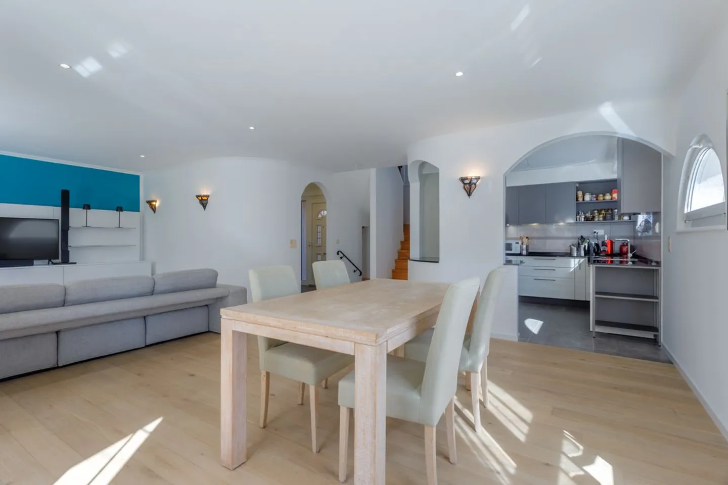 Doppelhaushälfte mit zwei Wohnungen - Foto 4 von 12