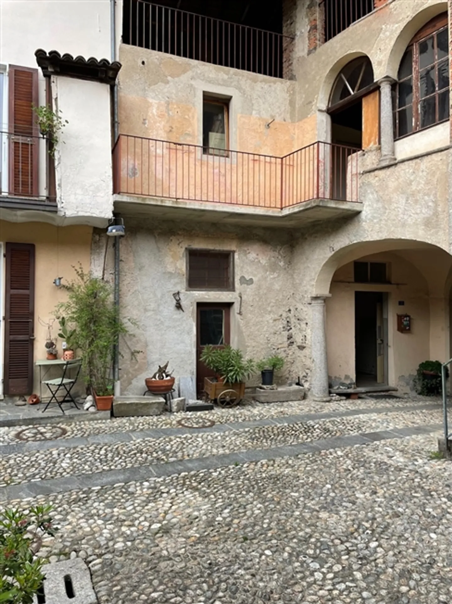 EDIFICIO STORICO / CASA ANTICA - Foto 3 di 12