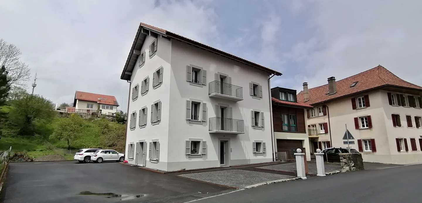 Modernes Apartment in Châtel-Saint-Denis - Foto 1 von 8