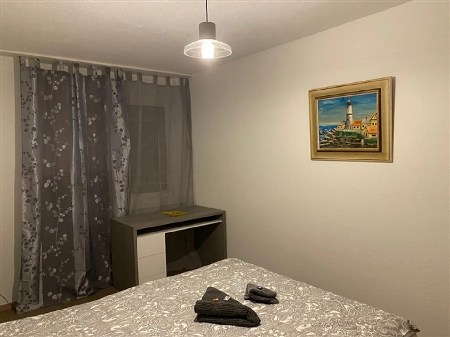 Spacious, fully furnished apartment with 4.5 rooms, ideal for families and business travelers - Photo 6 of 13